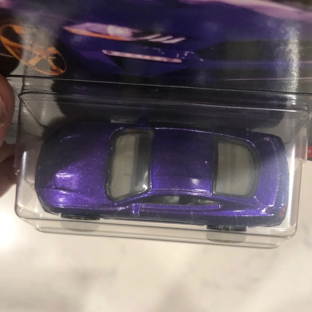 Mattel Matchbox 2019 Ford Mustang Coupe - Purple with Gold Wheels